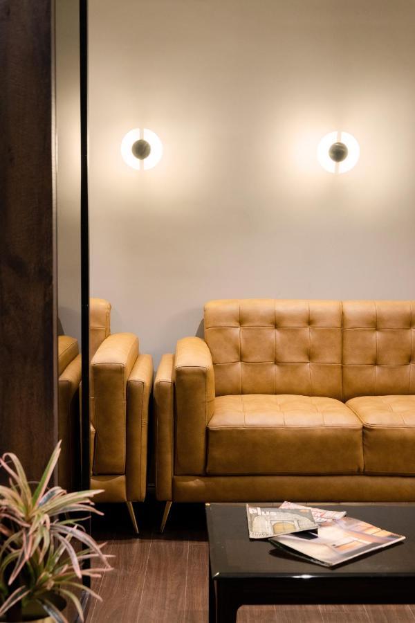 Hotel Paramount Suites & Service Apartments Mangalore Exterior foto